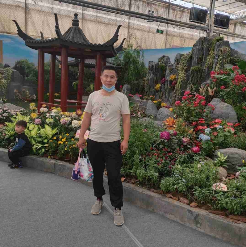 受伤的痴情男的第一张照片--济南基督教相亲网